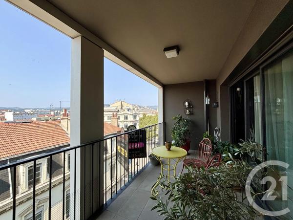Appartement T3 à vendre  3 pièces - 70 m 2   VALENCE  - 26