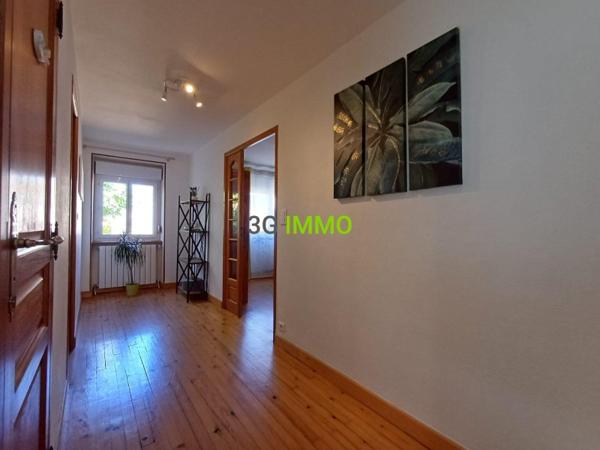 Vente / Maison avec dépendance à Vertaizon (63910)