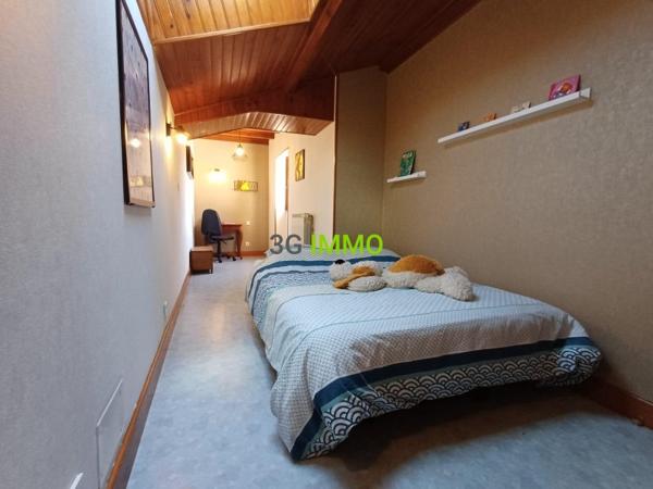 Vente / Maison avec dépendance à Vertaizon (63910)