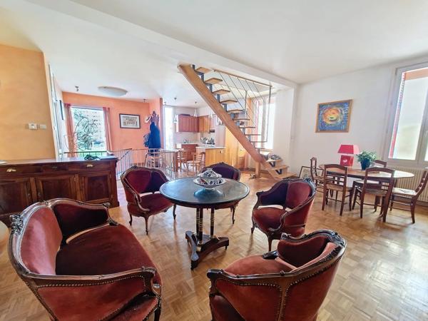 Maison de charme 200 m² / Secteur Clinique Mutualiste Grenoble
