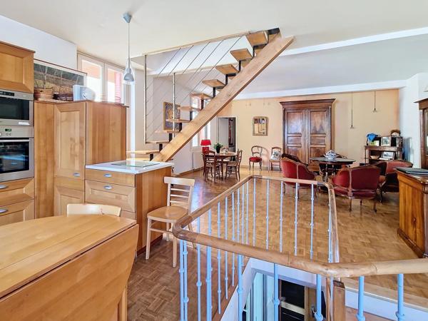 Maison de charme 200 m² / Secteur Clinique Mutualiste Grenoble