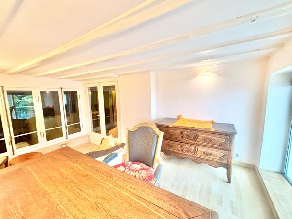 Maison de charme 200 m² / Secteur Clinique Mutualiste Grenoble