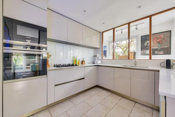 Appartement Suresnes - CARNOT GAMBETTA