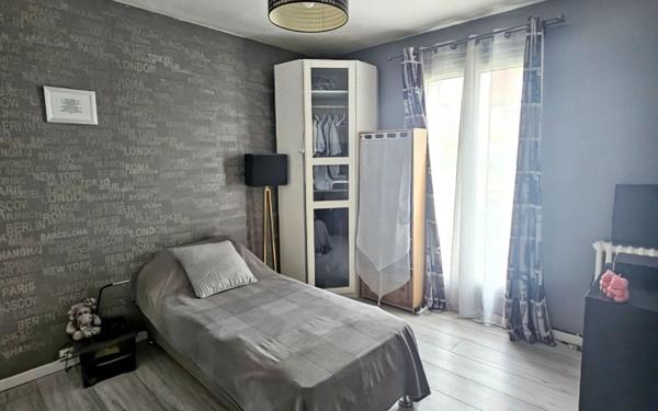 Maison à vendre    6 pièces • 203,03 m2 Neuilly-Plaisance