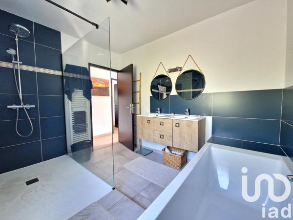 Maison à vendre 6 pièces 139 m² Nantes