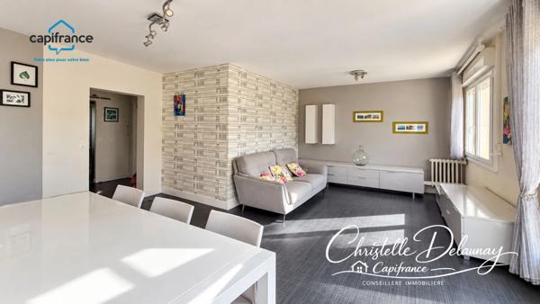 Appartement lumineux de 66 m² en hyper-centre de Laval – Le confort d’un quotidien privilégié !
