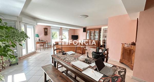 À vendre Appartement 4 pièces 152.3 m² - Gradignan 33170