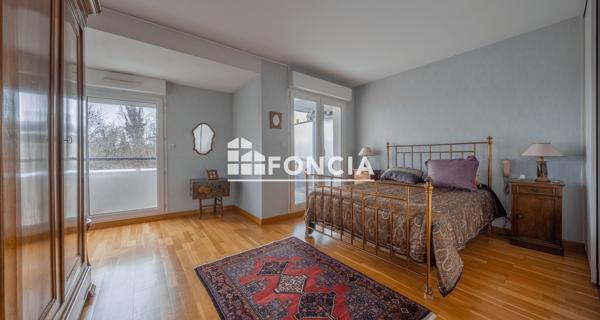 À vendre Appartement 4 pièces 152.3 m² - Gradignan 33170