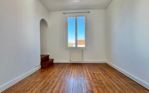 Maison à vendre    5 pièces • 79,29 m2 Chartres