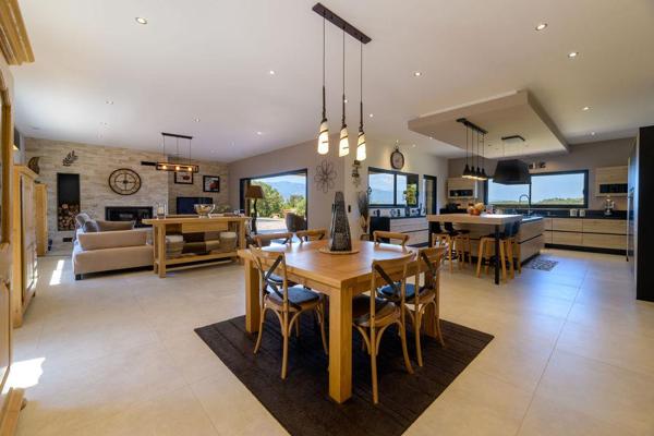 Maison à vendre  8 pièces - 277 m2 PORTO VECCHIO - 201