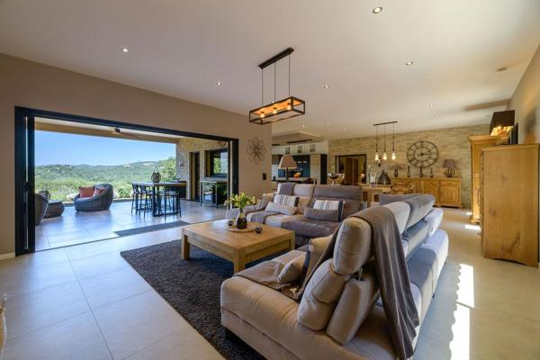 Maison à vendre  8 pièces - 277 m2 PORTO VECCHIO - 201