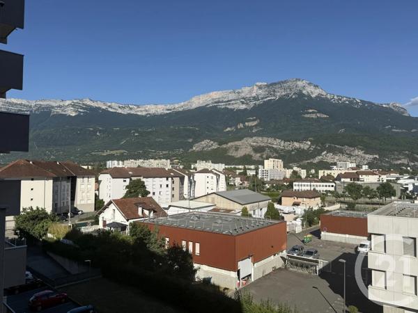 Appartement T3 à vendre  3 pièces - 53,43 m 2   ECHIROLLES  - 38
