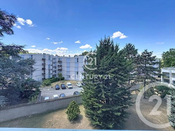 Appartement T6 à vendre  6 pièces - 119,62 m 2   LYON  - 69009