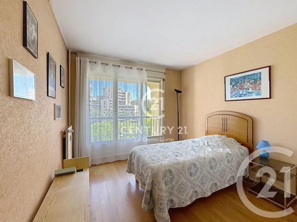 Appartement T6 à vendre  6 pièces - 119,62 m 2   LYON  - 69009