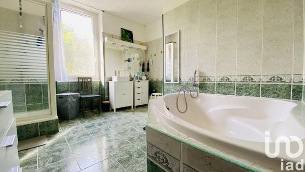 Maison à vendre 4 pièces 132 m² Prignac-et-Marcamps