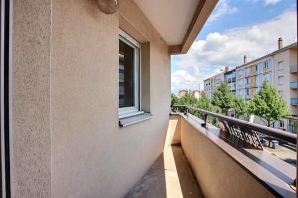 FONTGIEVE-MONTJUZET-T2 AVEC BALCON ET PARKING