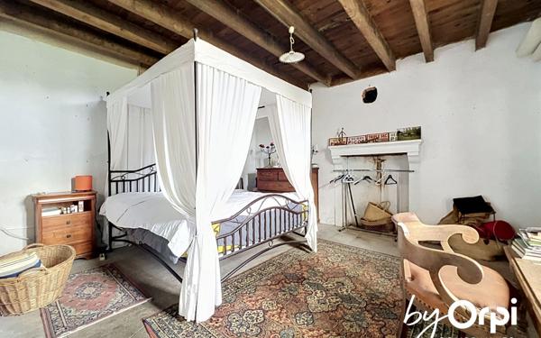 Maison à vendre    3 pièces • 127,23 m2 Espinasse