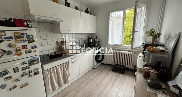Location Appartement 2 pièces 41.87 m² - Rodez 12000
