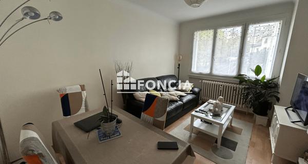 Location Appartement 2 pièces 41.87 m² - Rodez 12000