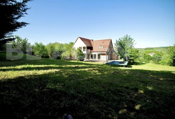 maison/villa 8 pièce(s) 222 m2