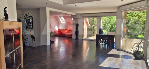 maison/villa 8 pièce(s) 222 m2