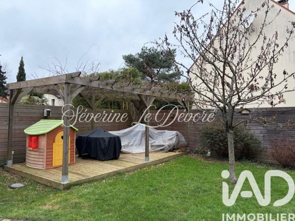Maison à vendre 7 pièces 127 m² Saint-Leu-la-Forêt