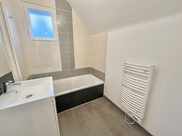 Maison à vendre |  Carhaix-Plouguer |  5 pièces | 105 m²