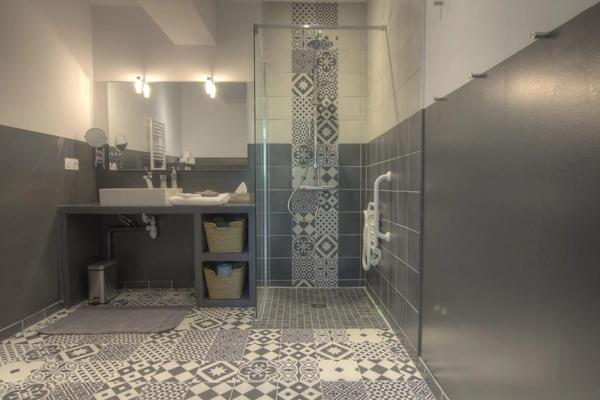 Dpt Ain (01), à vendre proche de MONTREVEL EN BRESSE moulin P28