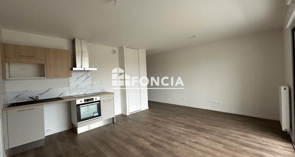 Location Appartement 2 pièces 46 m² - Saran 45770