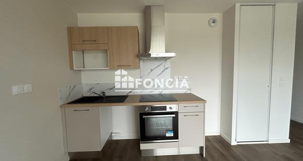 Location Appartement 2 pièces 46 m² - Saran 45770