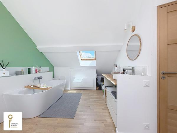 MAISON ANCIENNE RENOVÉE AVEC DE BELLES PRESTATIONS