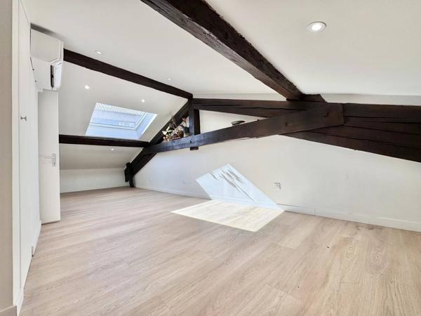 Charmant T3 Duplex rénové avec climatisation - Capitole
