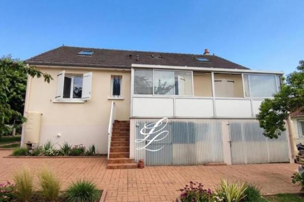 Vente - Maison 6 pièces 96 m 2 LA BAZOGE (72650)