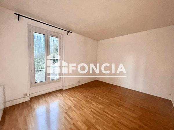 Location Appartement 3 pièces 52.8 m² - 76 RUE DANJOU Boulogne Billancourt 92100