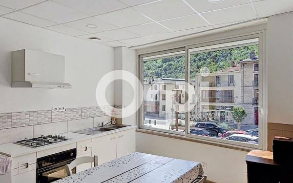 Maison à vendre    5 pièces •  Olette