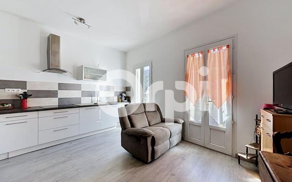 Maison à vendre    5 pièces •  Olette