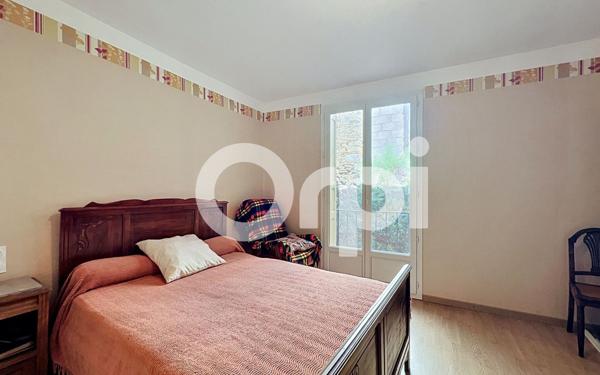 Maison à vendre    5 pièces •  Olette