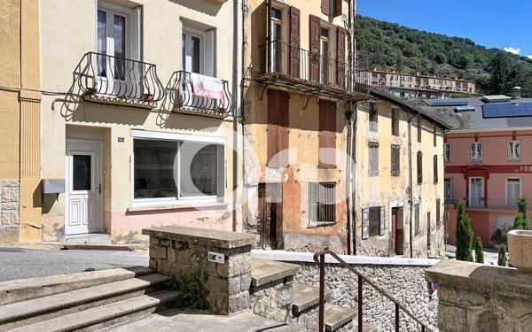 Maison à vendre    5 pièces •  Olette