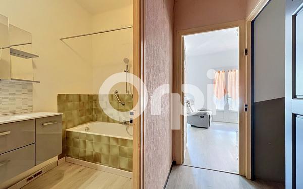 Maison à vendre    5 pièces •  Olette