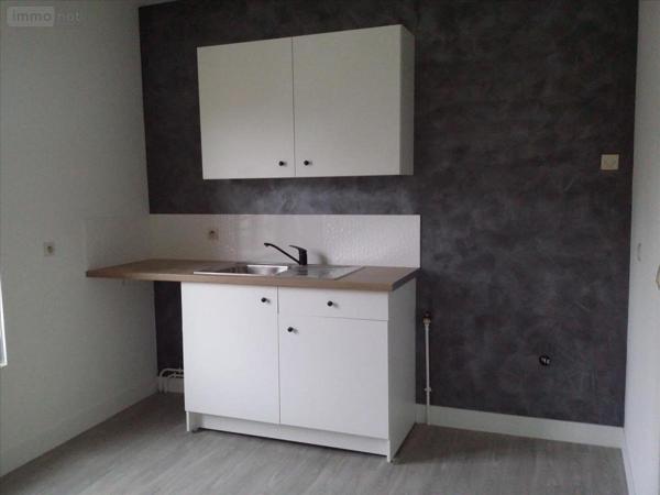 Appartement à louer à Livarot-Pays-d'Auge dans le Calvados (14140), ref : 14058-L305
