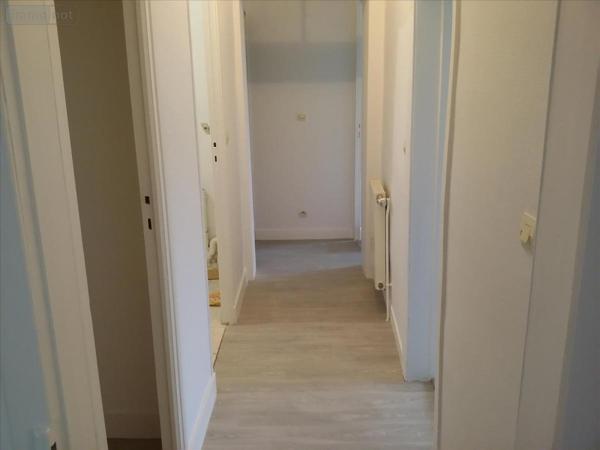 Appartement à louer à Livarot-Pays-d'Auge dans le Calvados (14140), ref : 14058-L305
