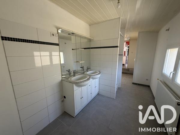Maison à vendre 3 pièces 64 m² Angoulême