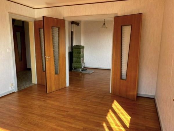 Vente / Maison et grand terrain