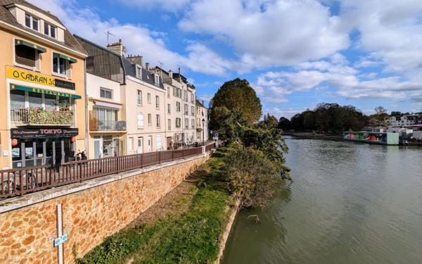 Immeuble à vendre    6 pièces •  Thorigny-sur-Marne