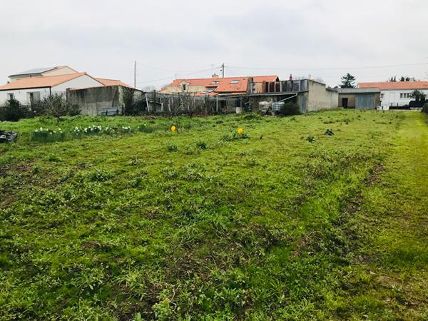 Vente terrain Pont Saint Martin : 109 000 € - AJP Immobilier Rezé