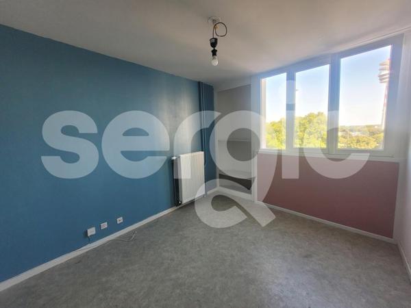 Location 1 Pieces 32 59370 Mons En Baroeul 15 0554 01 0085