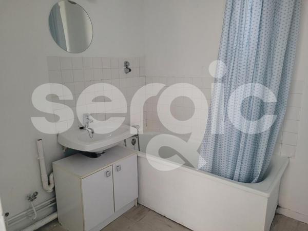Location 1 Pieces 32 59370 Mons En Baroeul 15 0554 01 0085