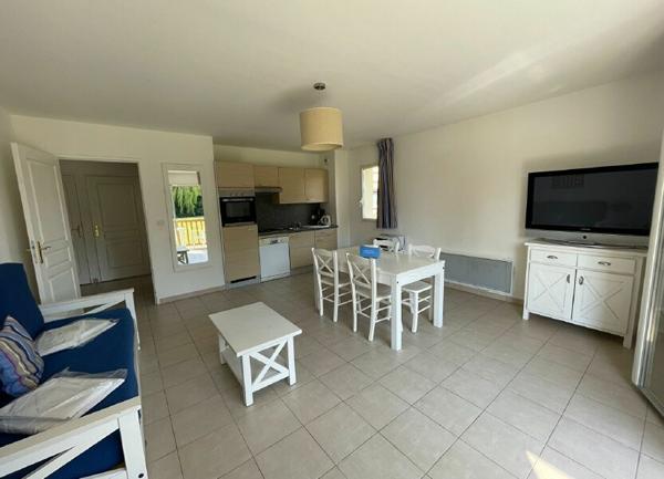 Appartement à vendre    2 pièces • 47,33 m2 Saint-Arnoult