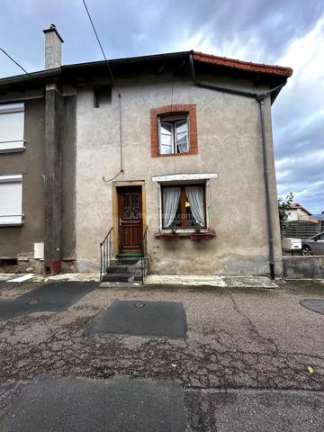 Vente Maison de village 3 pièces 73 m2 à Coutouvre