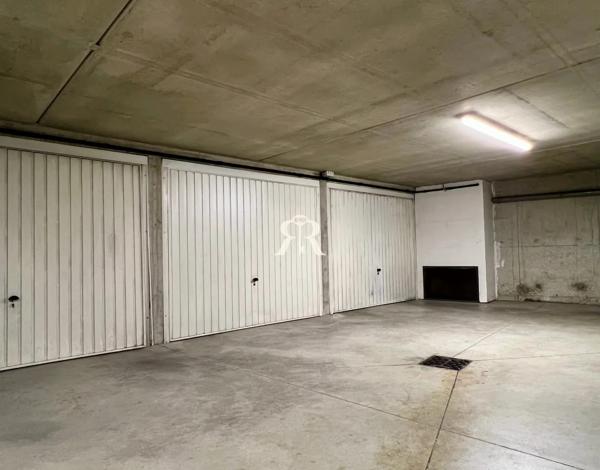Location Garage à Clermont ferrand - pièces, 13 m² | Raymond immobilier